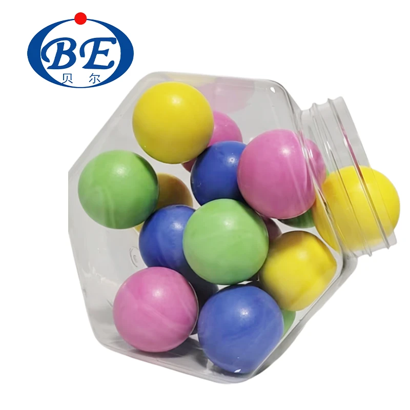 Bola Plastik Keras Kecil